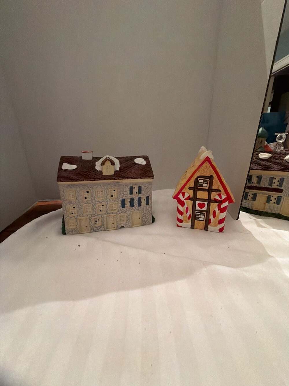 House Of Lloyd Christmas Village Houses Candy Cane Wishes